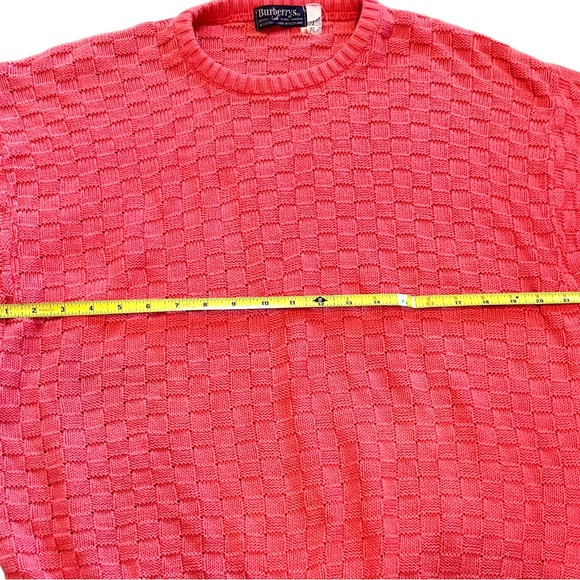 Vintage Burberry Woven Coral Sweater - Picture 4 of 6